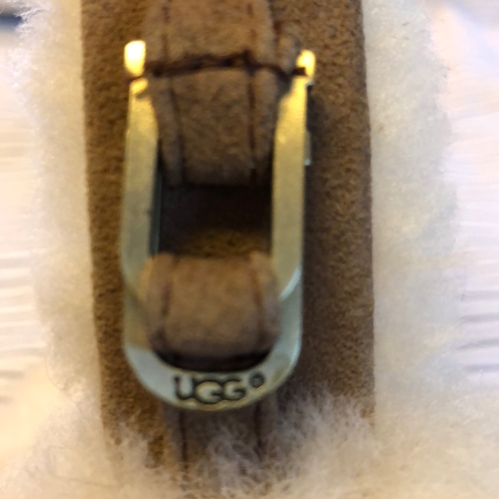 Women’s Ugg earmuffs